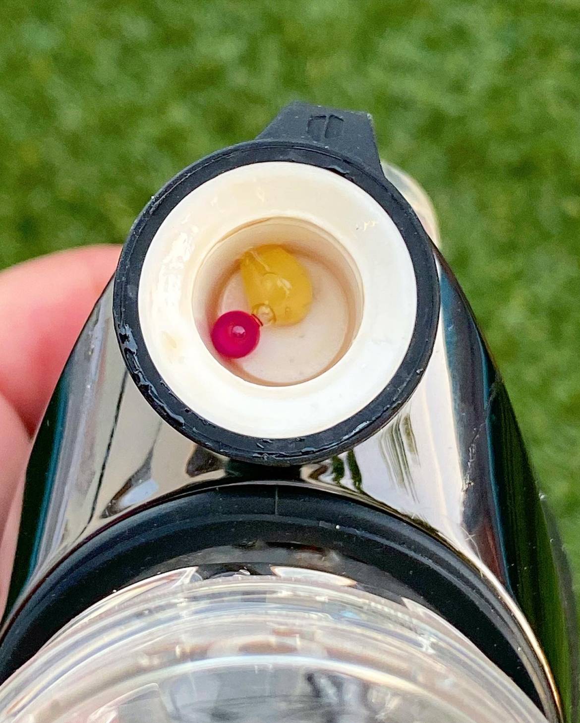 Puffco-Peak-Ruby-Dab-Pearl-Clear-Concentrate.jpg